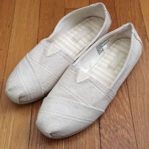 *BRAND NEW* Mad love Lydia Slip On Canvas Sneakers